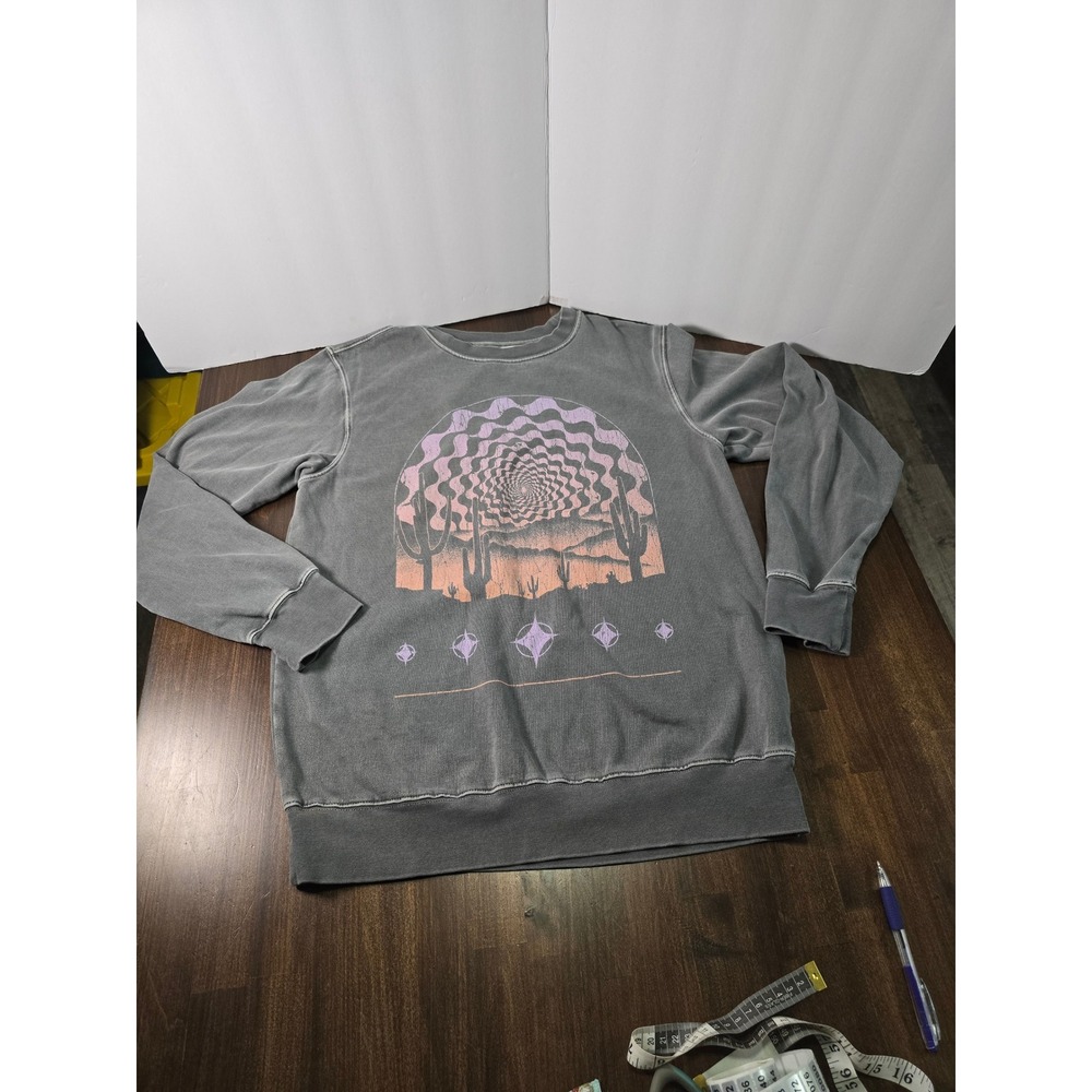 Girl Dangerous Desert Vortex Graphic Sweatshirt Gray Acid Wash Small